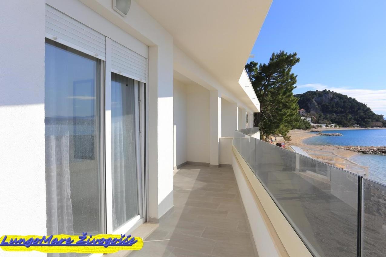 Apartmants Villa Lungo Mare Živogošće エクステリア 写真