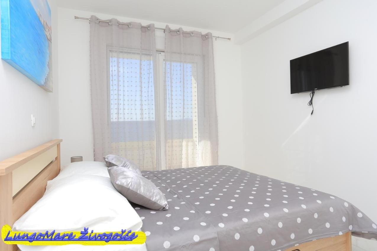 Apartmants Villa Lungo Mare Živogošće エクステリア 写真