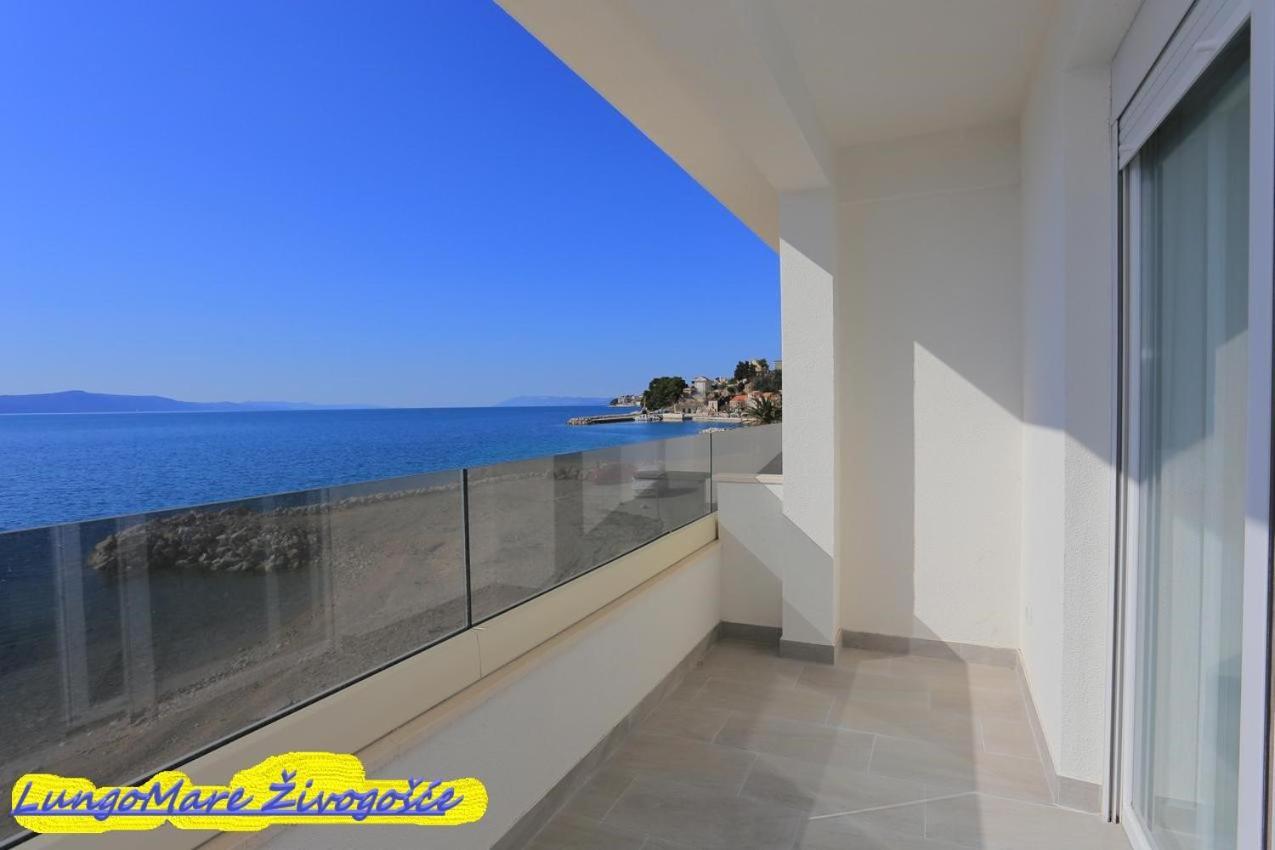 Apartmants Villa Lungo Mare Živogošće エクステリア 写真
